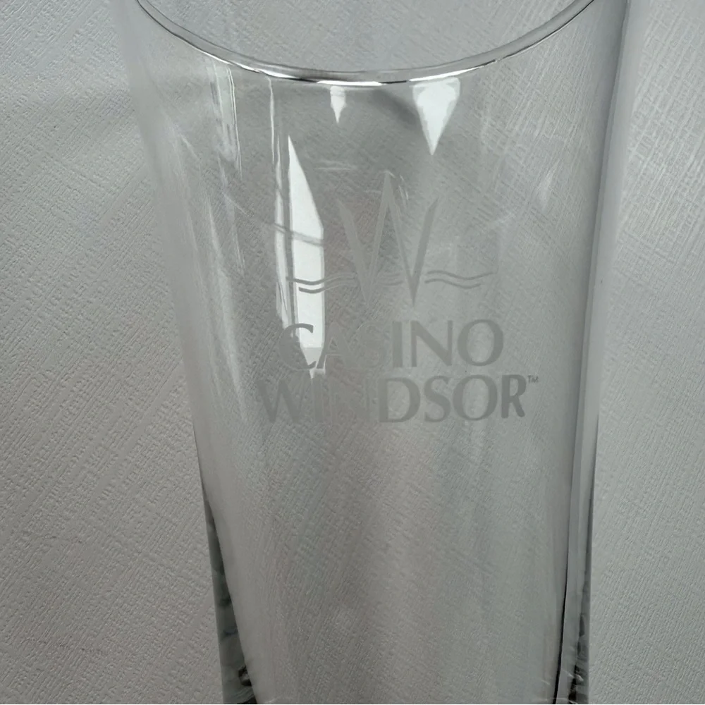 VTG Casino Windsor clear‎ Pilsner beer alcohol glass